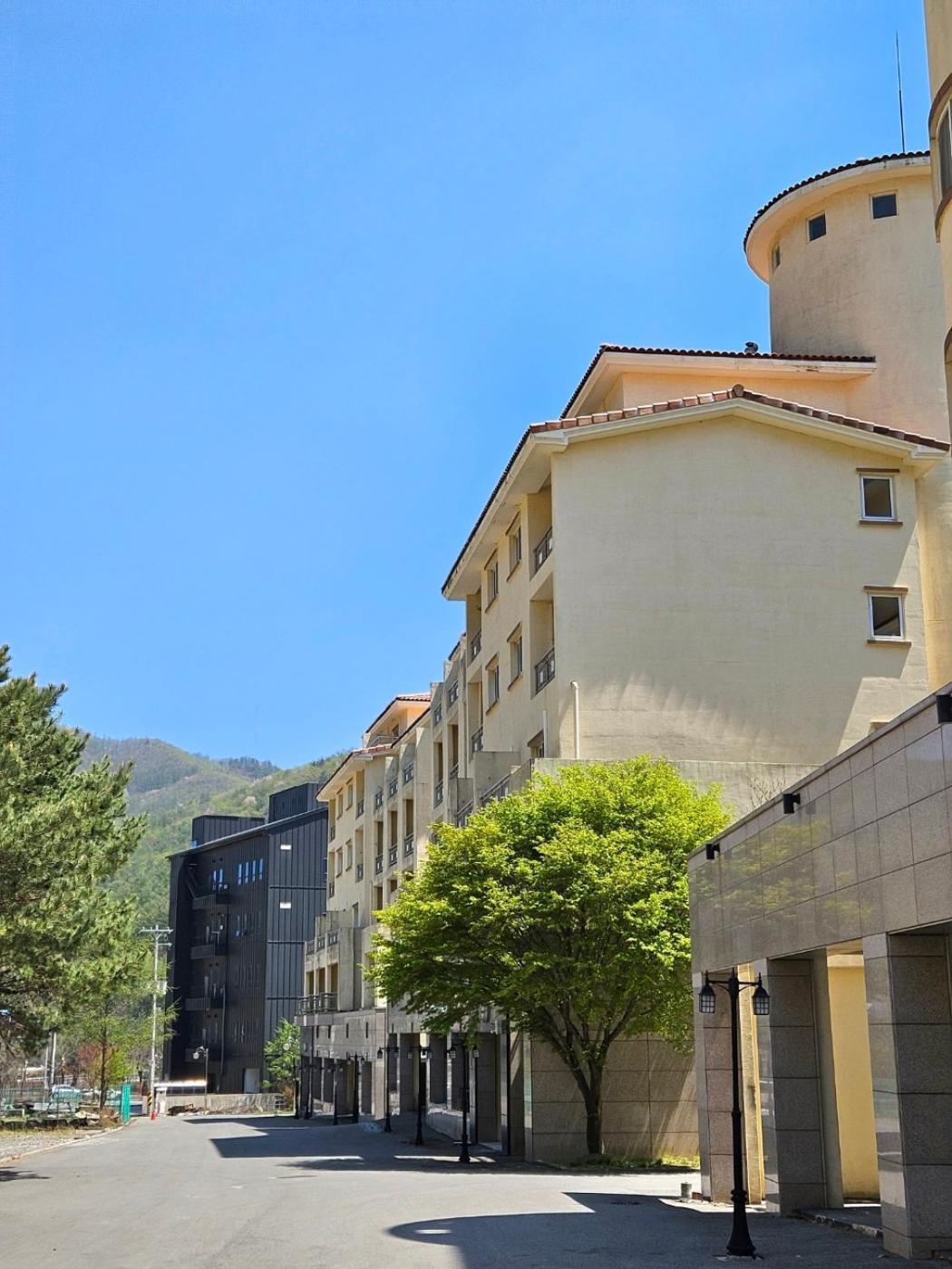 Ramada Taebaek Hotel Exterior foto