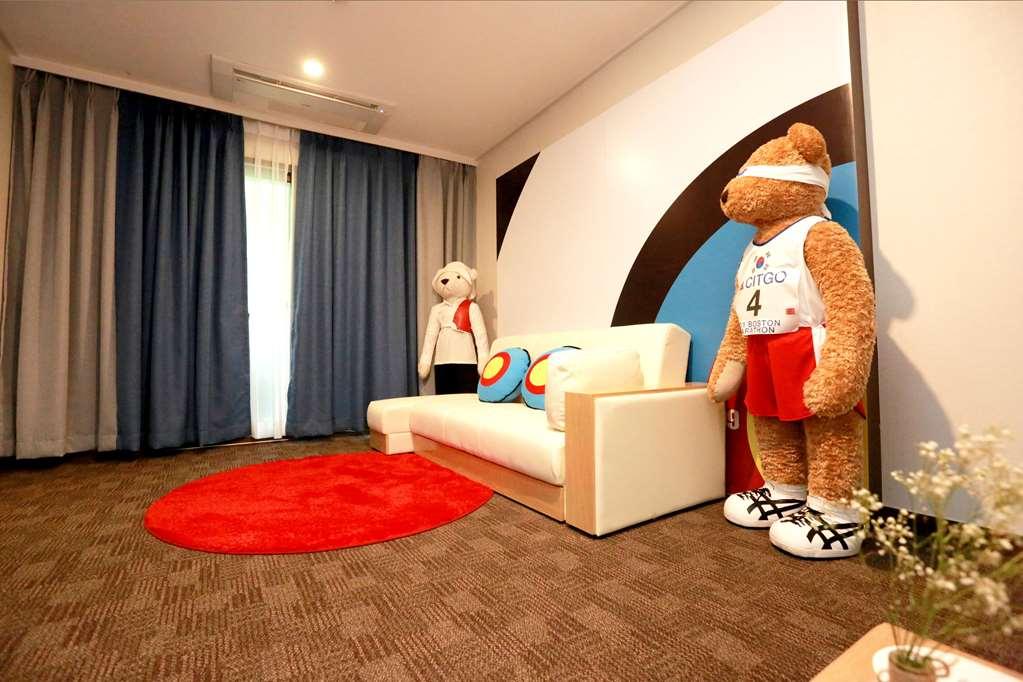 Ramada Taebaek Hotel Quarto foto